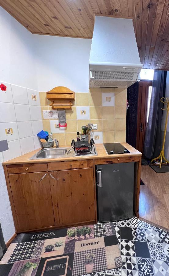 L'Astazou "Pret Gracieux Du Materiel De Ski" Au Studio Luz-Saint-Sauveur Exterior foto